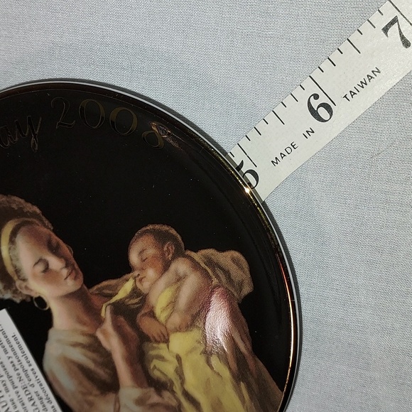 Vintage Avon 2008 Mother's Day Plate African American Design in Original Box - Picture 5 of 6
